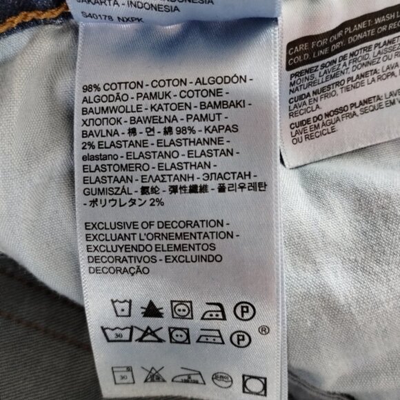 Levi's Wedgie Skinny Jeans Size 31 Blue High Rise Raw Hem Button Fly Ankle - Picture 7 of 13